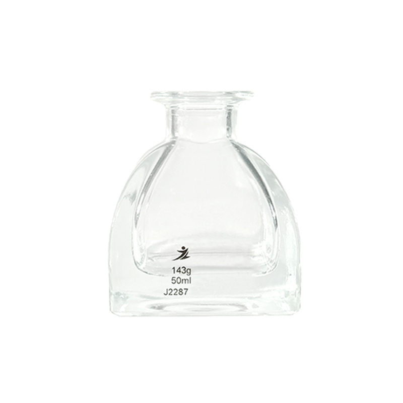 J2287 স্কয়ার অ্যারোমা ডিফিউজার বোতল 50ml প্রিমিয়াম কোয়ালিটির গৃহস্থালী সুগন্ধি ধারক